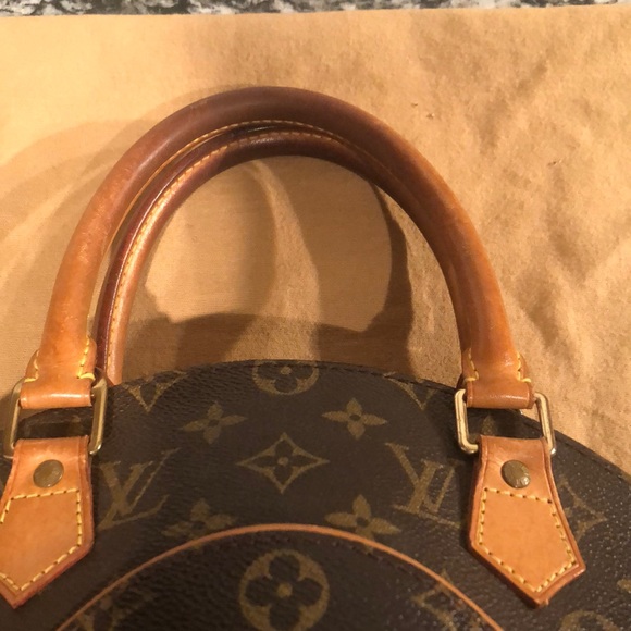 Authentic Louis Vuitton elipse PM - Picture 4 of 17